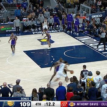 步行者队新赛季人员名单解析，阵容深度与战术展望