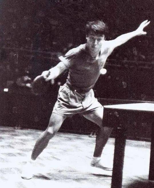 孤星耀世,1965年世乒赛男单冠军庄则栋的三连冠传奇 孤星耀世,1965年世乒赛男单冠军庄则栋的三连冠传奇