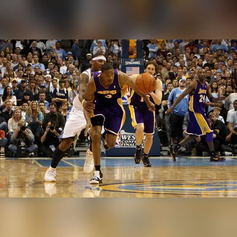 阿里扎的NBA生涯长跑,从青涩少年到冠军拼图,年龄只是数字 阿里扎的NBA生涯长跑,从青涩少年到冠军拼图,年龄只是数字